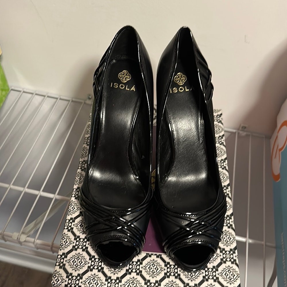 Isola dress shoes
